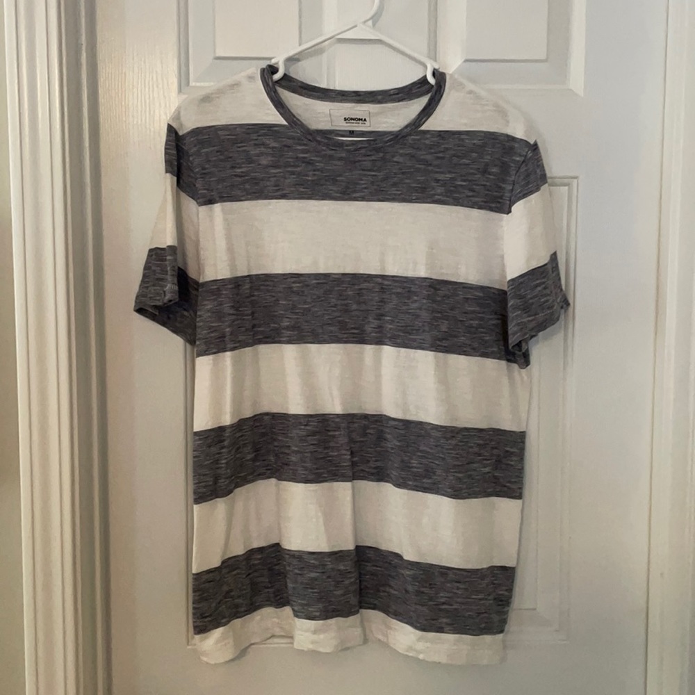 Sonoma t shirt